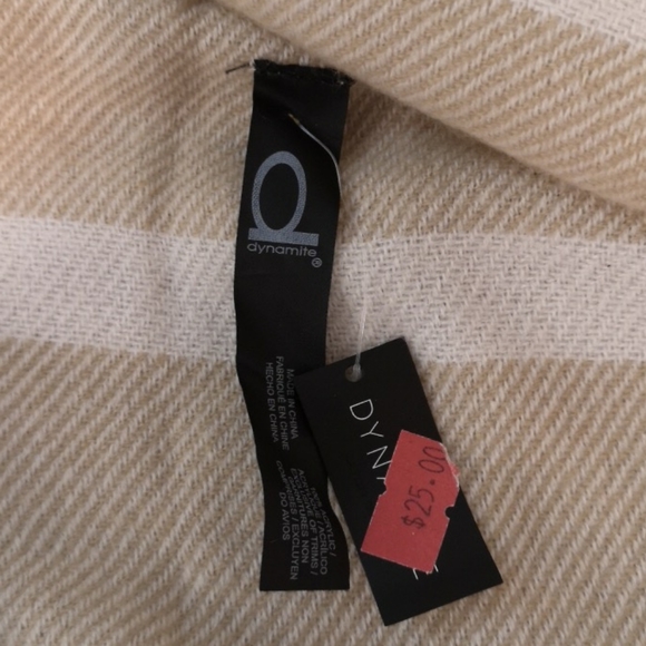 🛍️Ladies Fringe Vest🛍️ - Picture 6 of 6